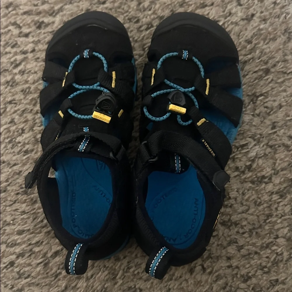 EUC KEEN Kids' Seacamp CNX water sandals‎ size 1